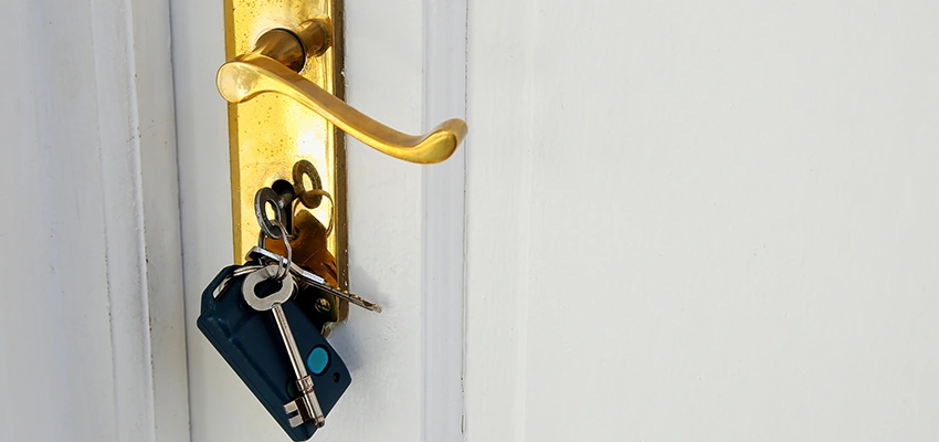 Broken Door Key Extraction in Fairview, CA