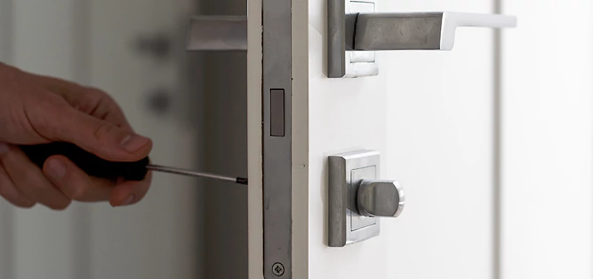 Key Programming Locksmith Open Now in Fairview, California